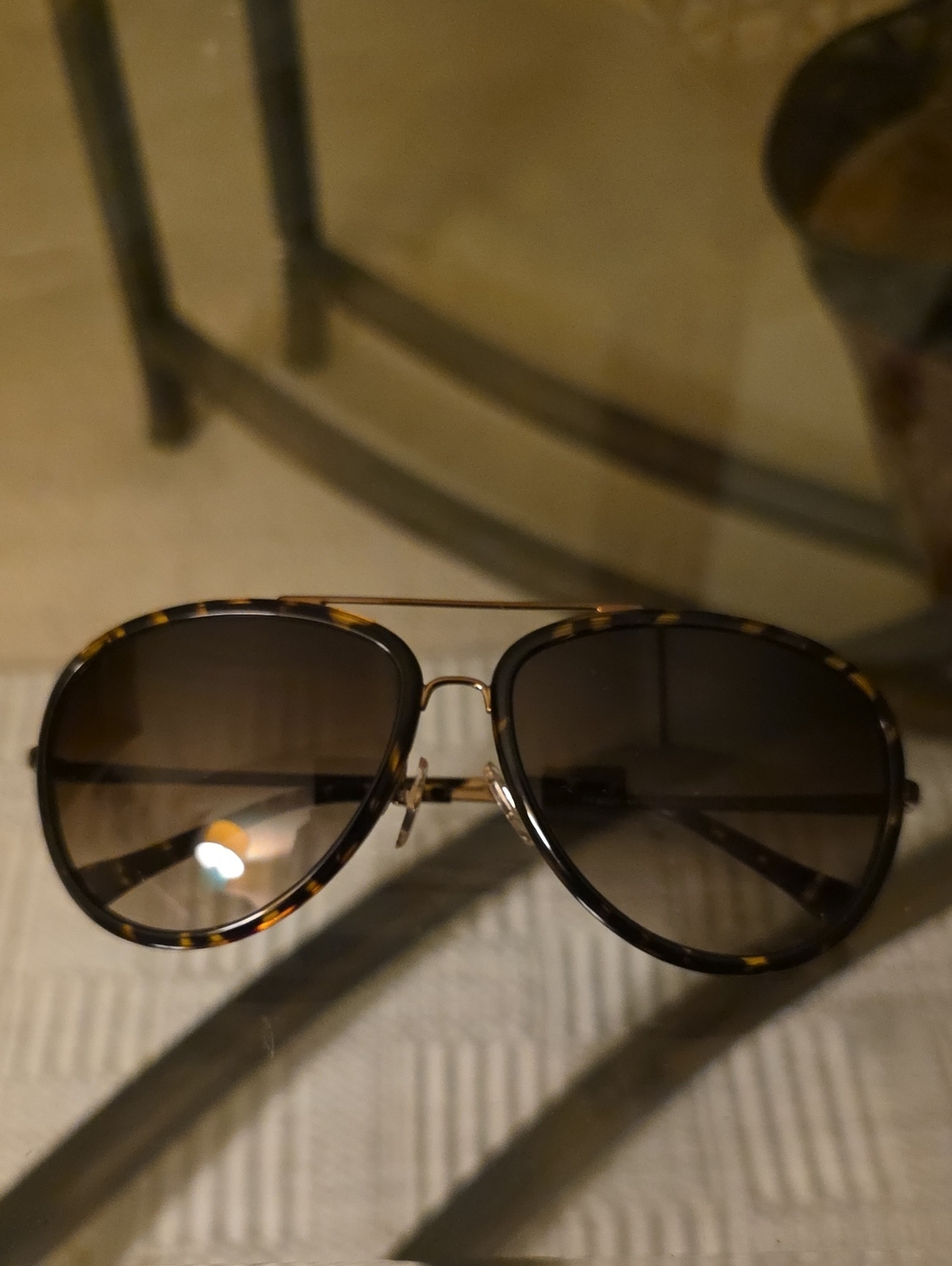 Tory Burch

Tory Burch Women's TY6025 TY/6025 Aviator Sunglasses 58mm